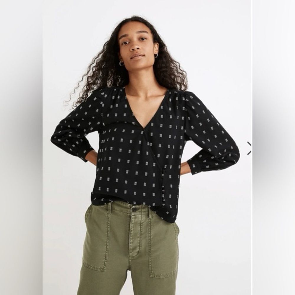 Madewell Kinston Side-Button Wrap Top in Textured Dobby Size XS EUC